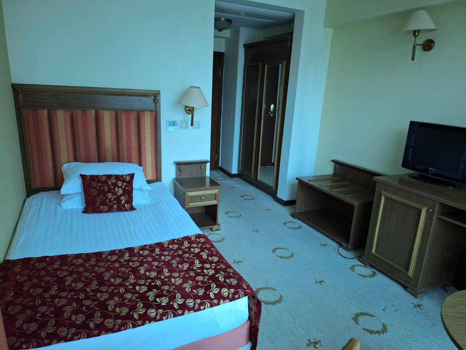 Efir Hotel Stara Zagora Exterior photo